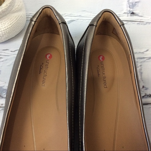 Unstructured by Clarks Metallic Flats, Size 7.5 - Picture 7 of 8